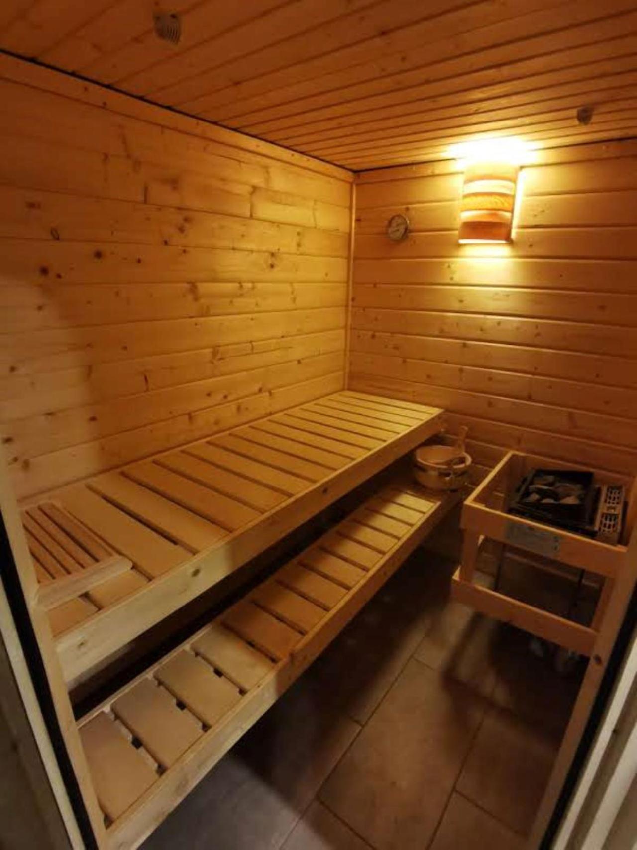 Apartment Bei Der Palme Mit Sauna Moeglichkeit Düsseldorf Exterior foto